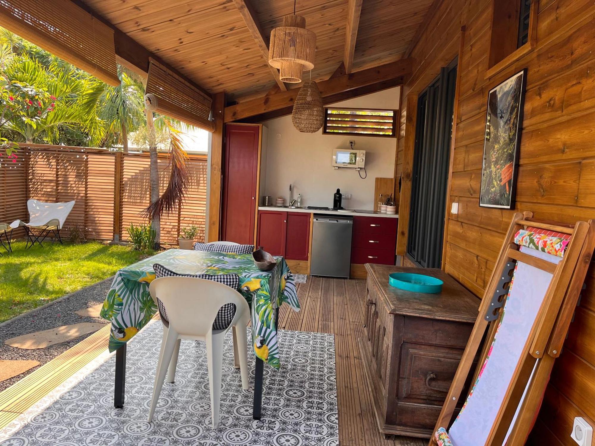Bungalow Leu Gadiamb Saint-Leu Exterior foto