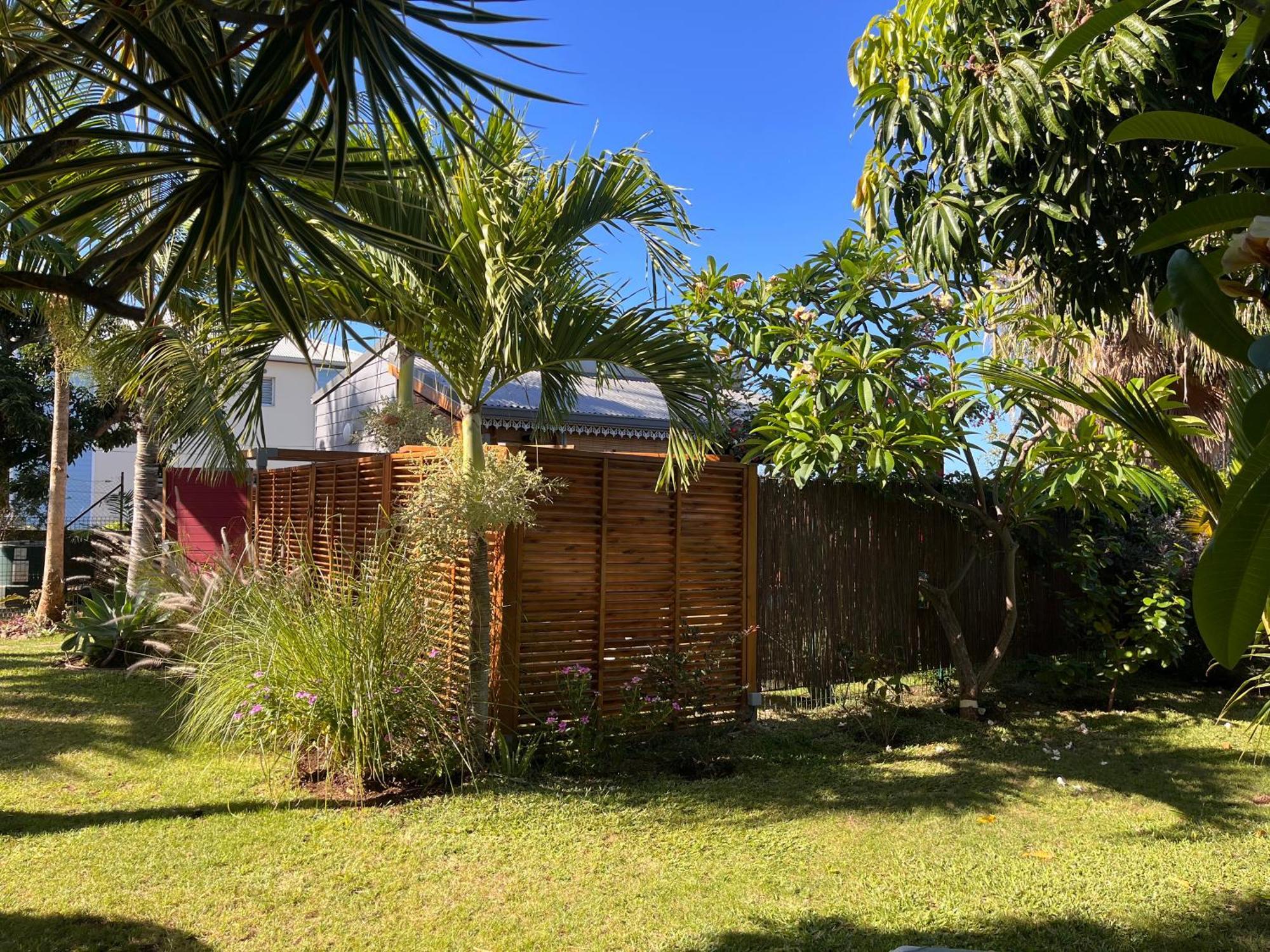 Bungalow Leu Gadiamb Saint-Leu Exterior foto